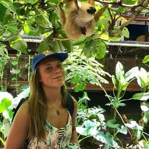 Meet your Posher, Luci